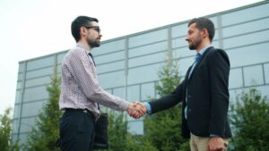 Upsell et Cross-Sell : 9 Techniques pour Augmenter votre Panier Moyen