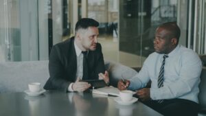 La vente consultative : méthode complète pour vendre sans forcer